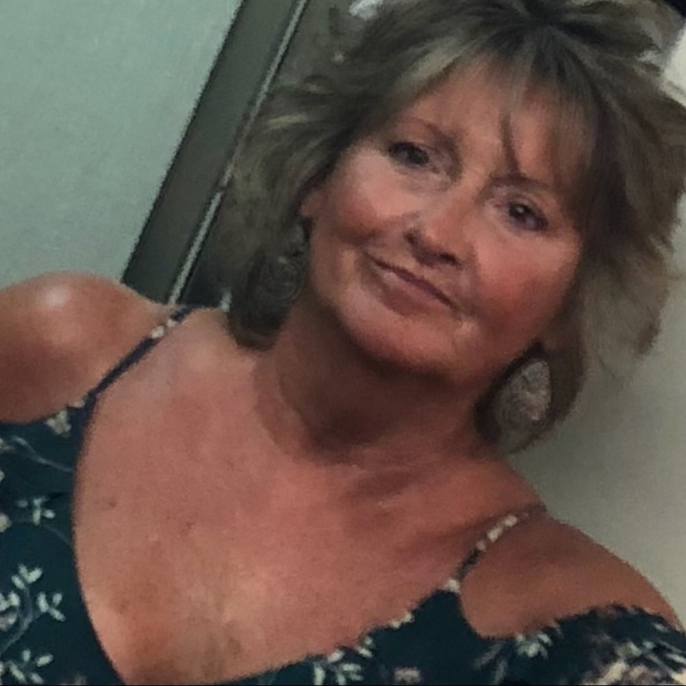 Meet your Posher, Brenda